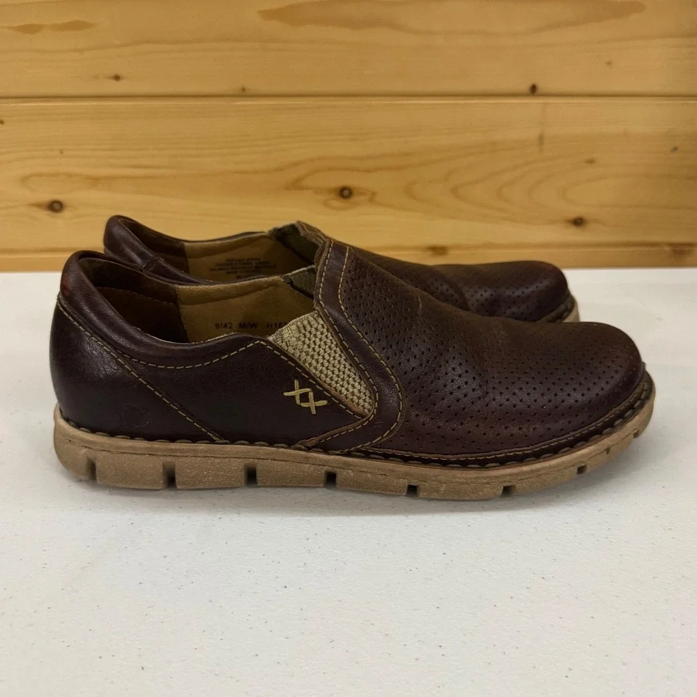 Born Mens H16262 Dark Maroon Burgundy Leather Perforated Slip On Loafers Size‎ 9